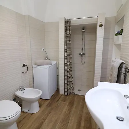 Casa Glenda A Appartement *