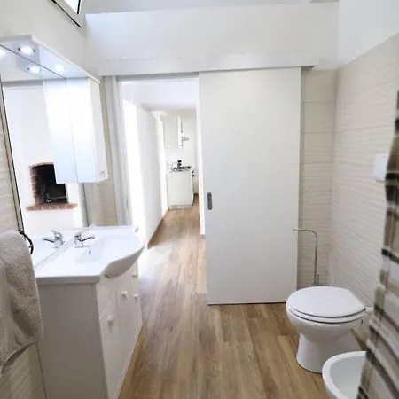 Casa Glenda A 아파트