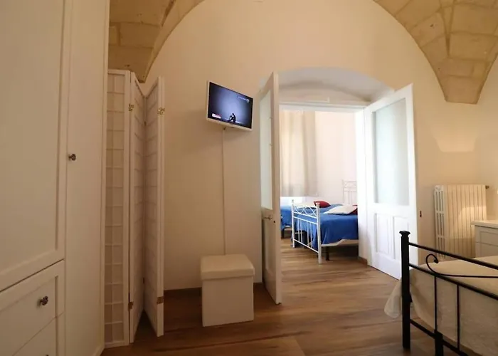 Casa Glenda A Daire *